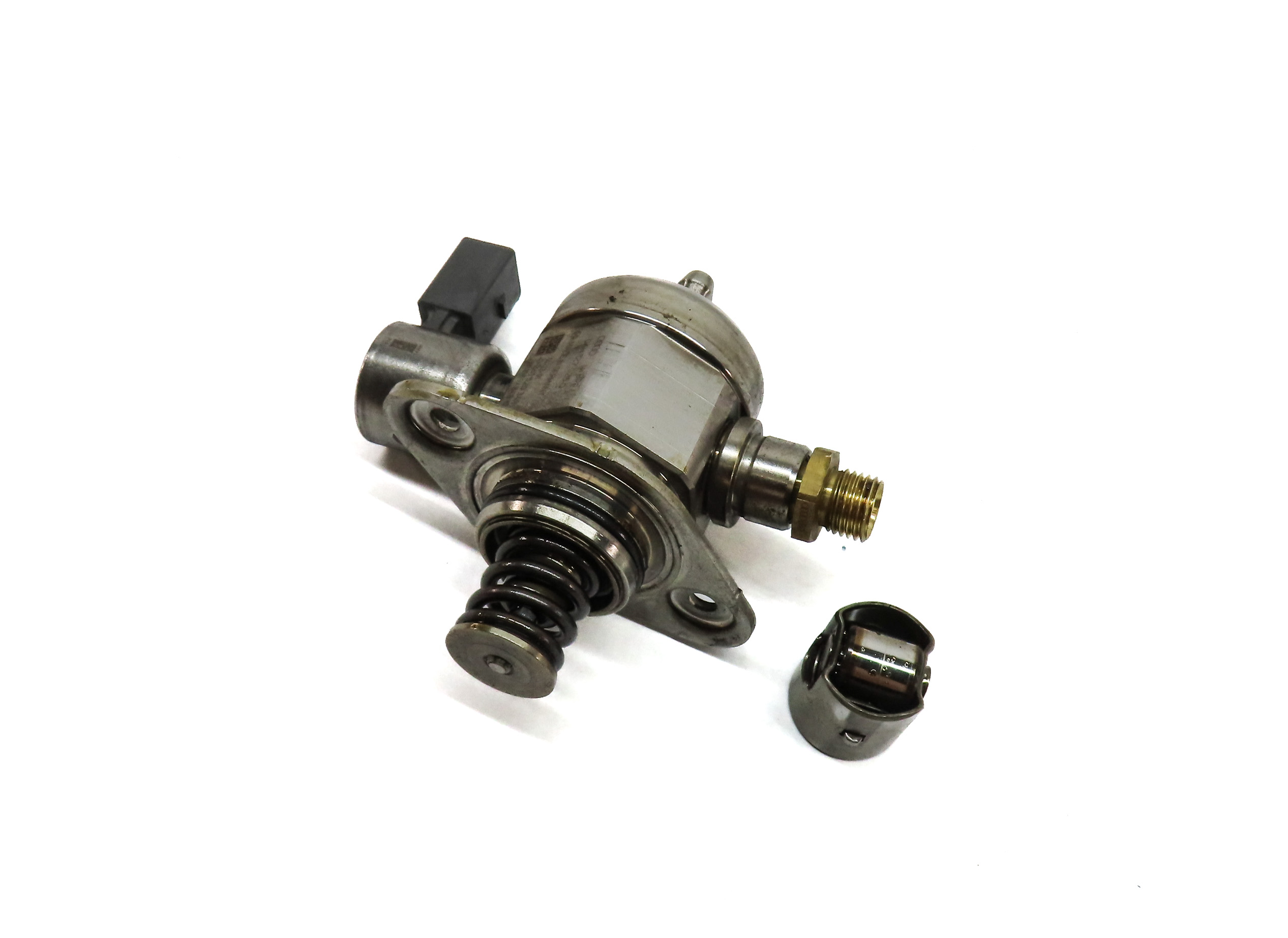 08-18 VW BEETLE JETTA PASSAT AUDI A3 (8U) 2.0L CBFA CCTA HIGH PRESSURE FUEL PUMP — exact item pictured